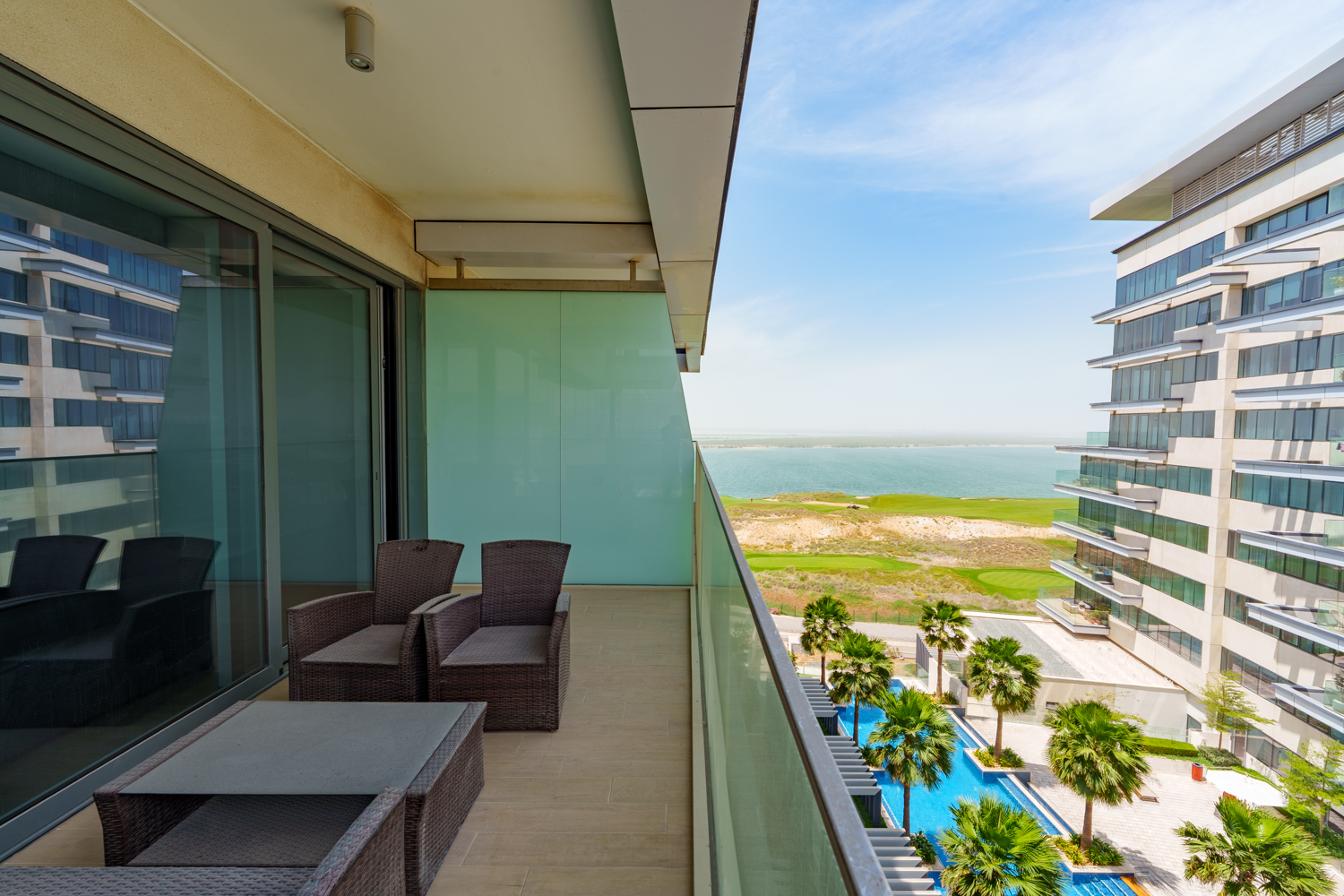 2 Bedrooms Apartment in Mayan 5