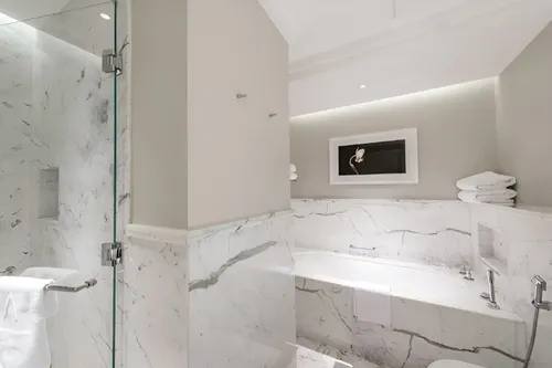  Apartment in The Address BLVD Sky Collection