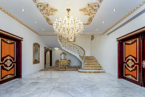 Villa in Al Muhaisnah 3