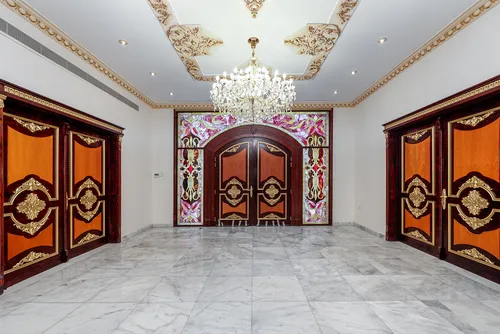 Villa in Al Muhaisnah 3
