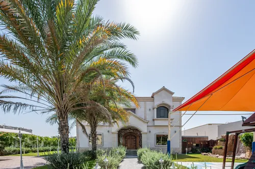 Villa in Al Muhaisnah 3