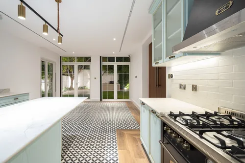 6 Bedrooms Villa in 10 Street, Meadows