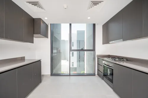 2 Bedrooms Apartment in Tiraz