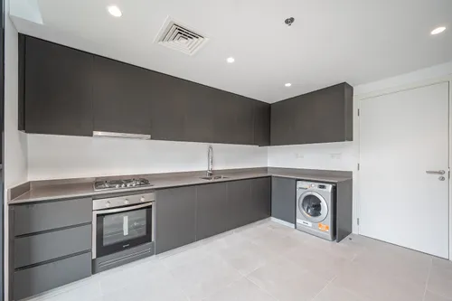 2 Bedrooms Apartment in Tiraz