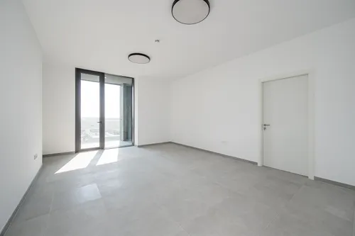 2 Bedrooms Apartment in Tiraz