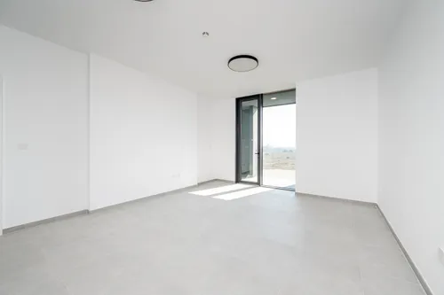 2 Bedrooms Apartment in Tiraz