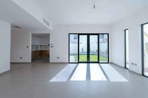 4 Bedrooms Villa in Noya Luma