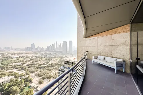 2 Bedrooms Apartment in Sky Gardens