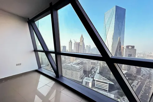3 Bedrooms Apartment in Park Tower A