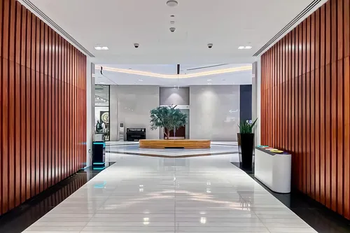 3 Bedrooms Apartment in Park Tower A