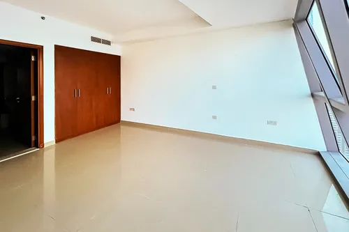 3 Bedrooms Apartment in Park Tower A