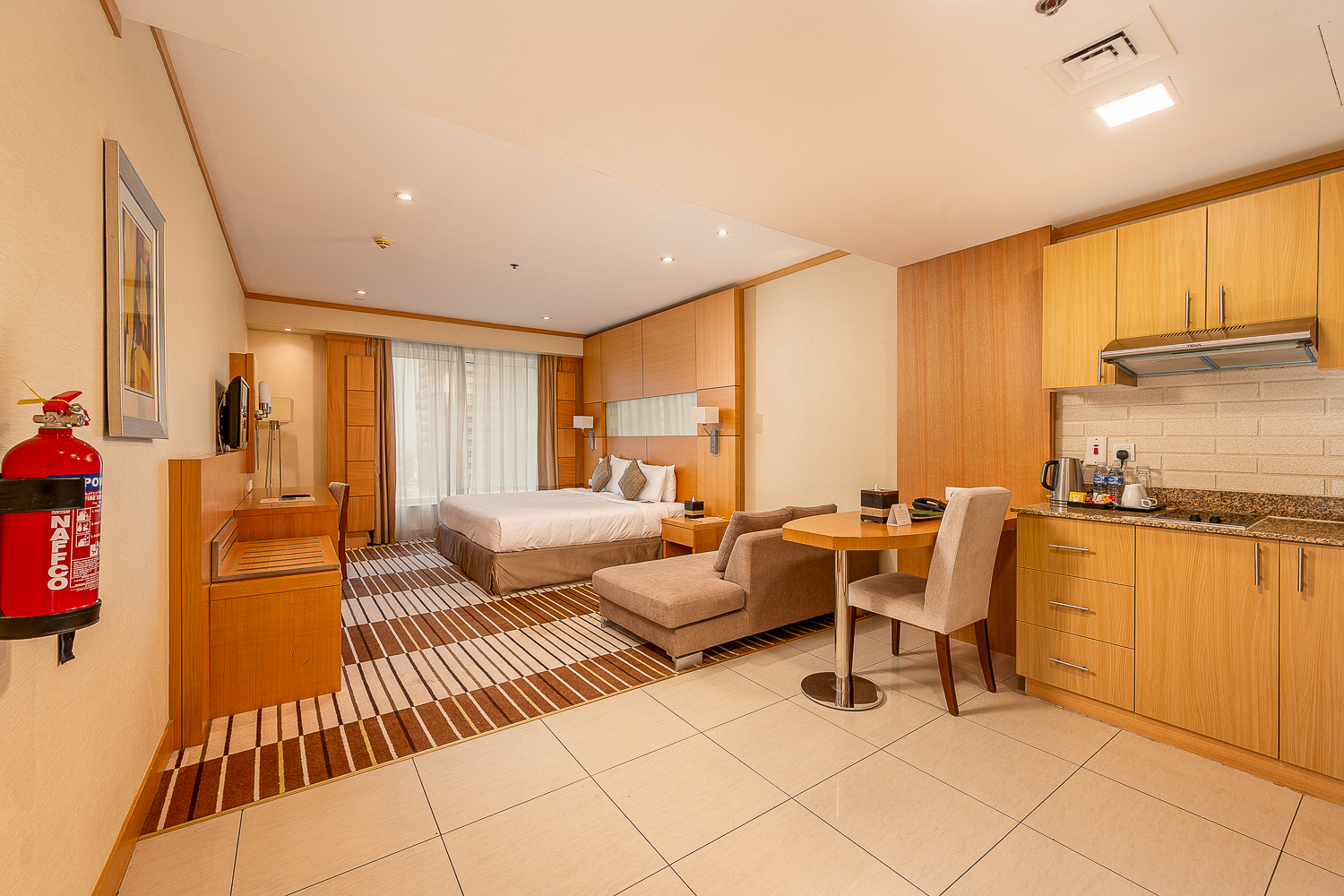 Studio Hotel Apartment in The Carlton Downtown Hotel