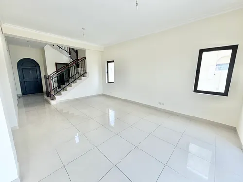 3 Bedrooms Villa in Samara