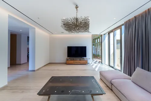 4 Bedrooms Villa in Nudra