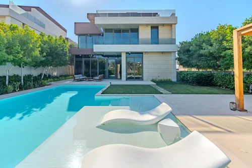 4 Bedrooms Villa in Nudra
