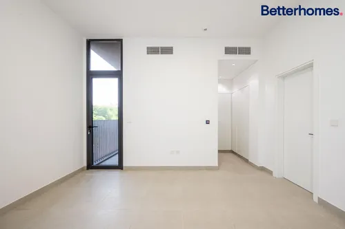 2 Bedrooms Townhouse in Sendian