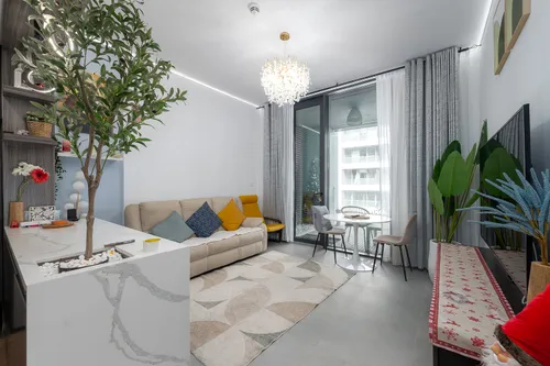 2 Bedrooms Apartment in Tiraz