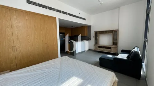 Ready To Move In | Prime Location | Freehold