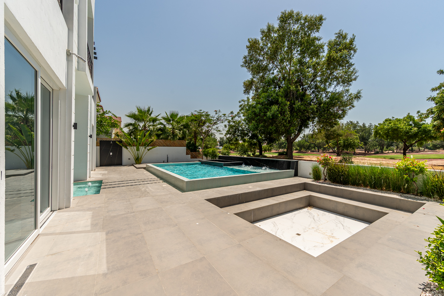 5 Bedrooms Villa in Wildflower