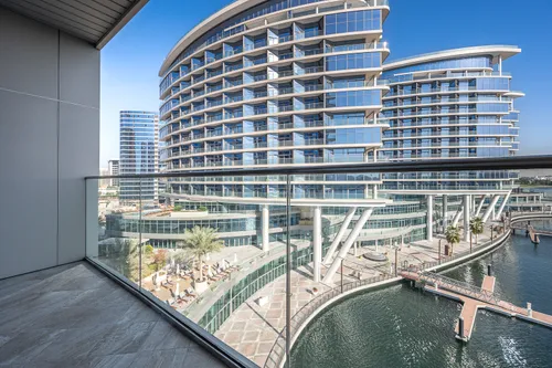 2 Bedrooms Hotel Apartment in Hilton Dubai Creek Hotel & Residences