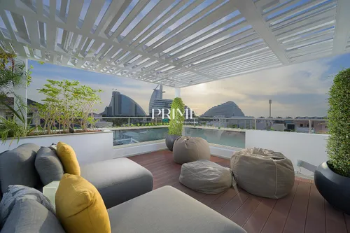 9 Bedrooms Villa in Umm Suqeim 3 Villas