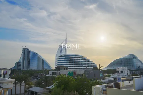 9 Bedrooms Villa in Umm Suqeim 3 Villas