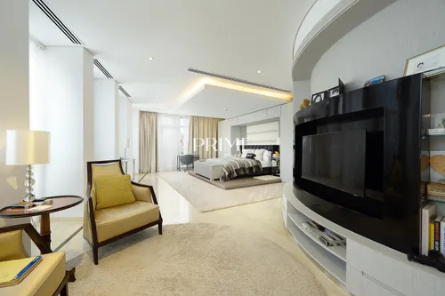 9 Bedrooms Villa in Umm Suqeim 3 Villas