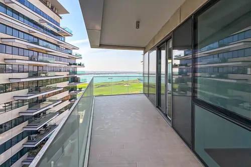 2 Bedrooms Apartment in Mayan 2