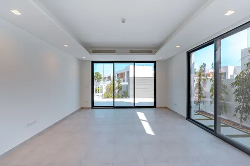 4 Bedrooms Villa in The Dunes