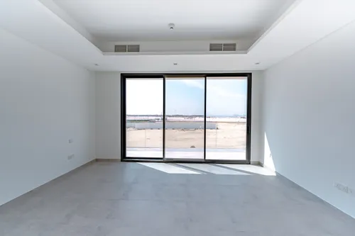 4 Bedrooms Villa in The Dunes