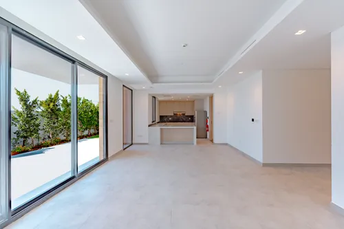 4 Bedrooms Villa in The Dunes