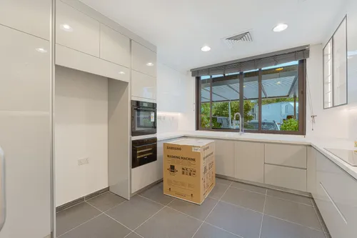 4 Bedrooms Villa in Whitefield 1