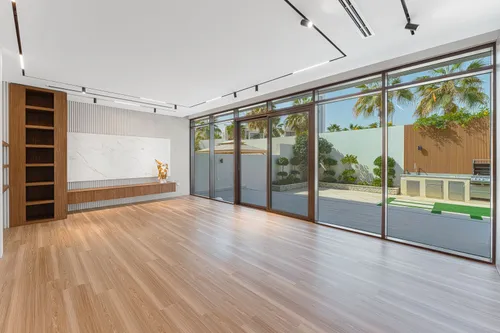 4 Bedrooms Villa in Whitefield 1