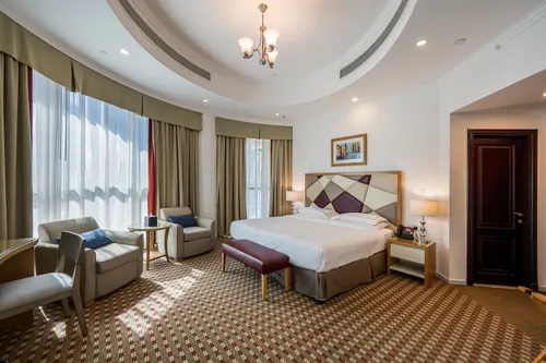 4 Bedrooms Penthouse in Roda Al Murooj