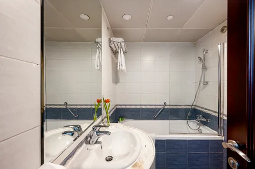 4 Bedrooms Penthouse in Roda Al Murooj