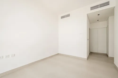 4 Bedrooms Townhouse in Robinia