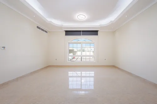 7 Bedrooms Villa in Al Qarain 1