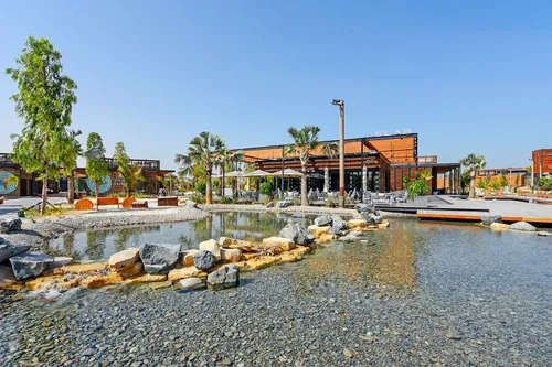   in La Mer South Island