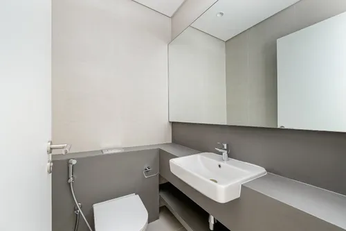 4 Bedrooms Townhouse in Robinia