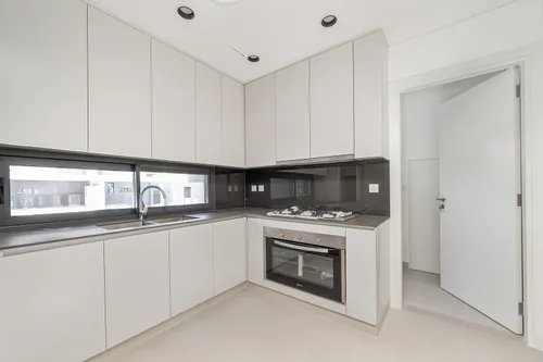 4 Bedrooms Townhouse in Robinia