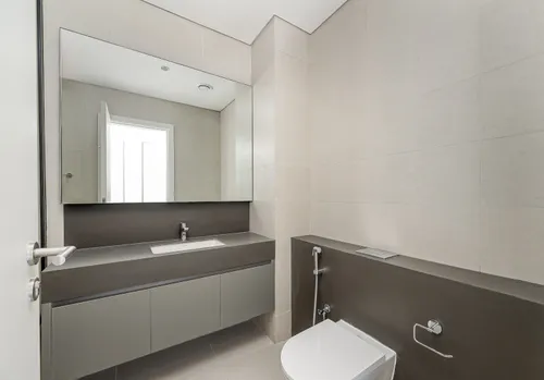 4 Bedrooms Townhouse in Robinia