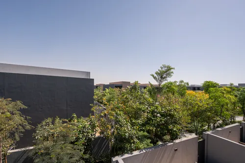 4 Bedrooms Townhouse in Robinia