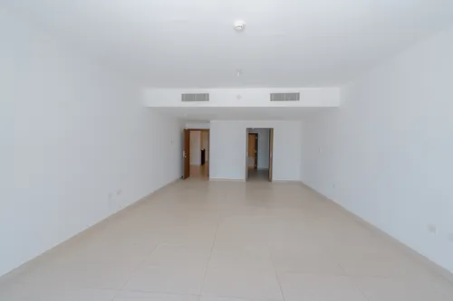 3 Bedrooms Townhouse in Building E