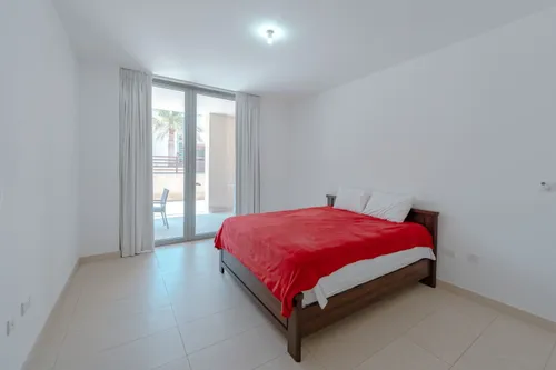 3 Bedrooms Townhouse in Building E