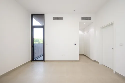 2 Bedrooms Townhouse in Sendian