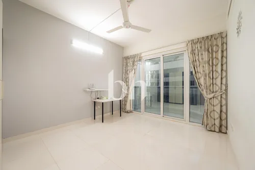 Ready to Move In | Vastu | Leasehold | W/ Balcony