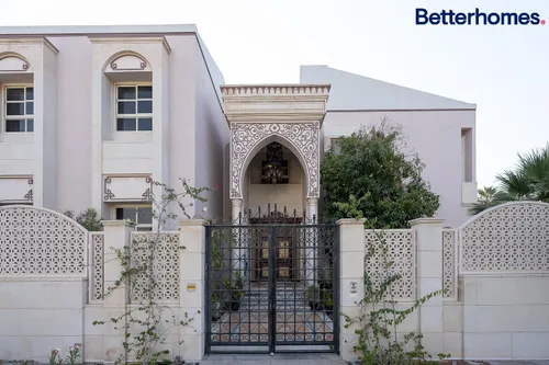 7 Bedrooms Villa in Al Manara