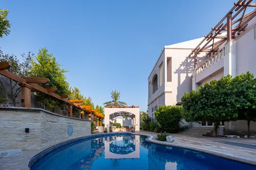 7 Bedrooms Villa in Al Manara