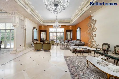 7 Bedrooms Villa in Al Manara