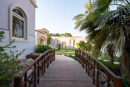 7 Bedrooms Villa in Al Manara